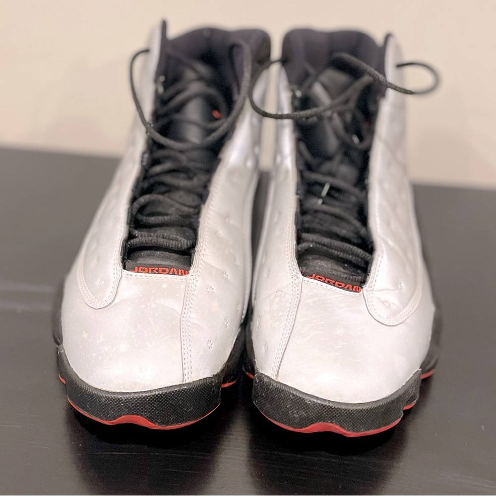 Gray / Black Jordans size 11